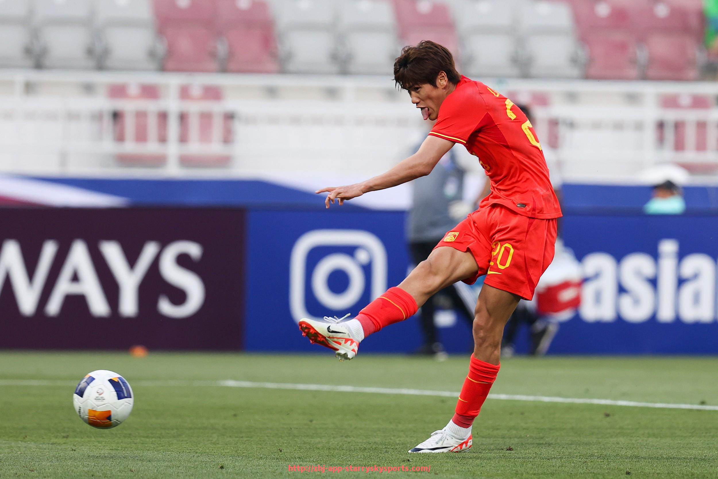 星空体育app-法甲历史经典扑救镜头盘点：门将高光时刻回顾