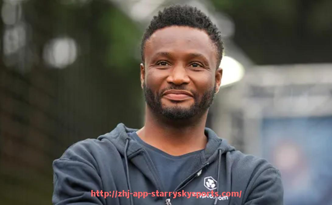 星空体育app-世俱杯曼联比赛点评与关键战术调整总结报告