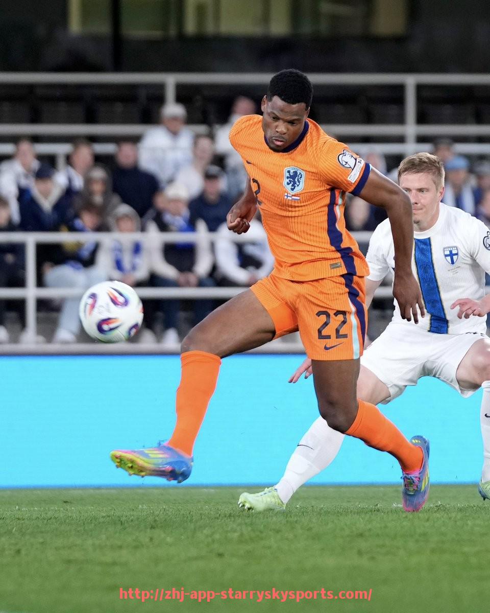 星空体育app-世俱杯曼联比赛点评与关键战术调整总结报告