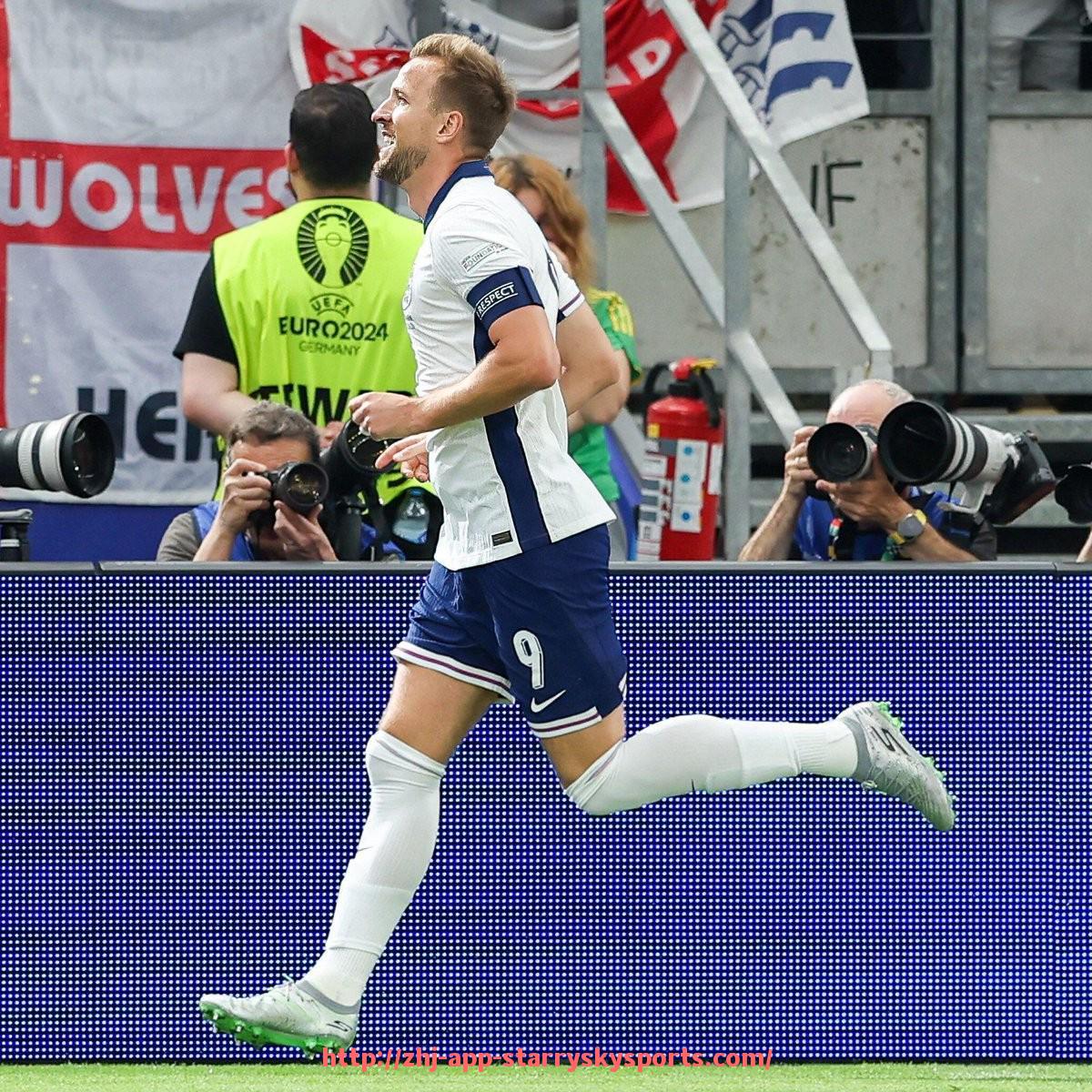 星空体育app-世俱杯比赛中各支球队的平均防守区域覆盖图分析